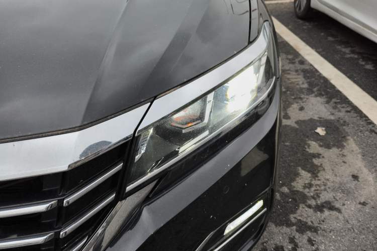 Used Volkswagen Passat 2020 330TSI Elite Edition China VI Left Front Headlight