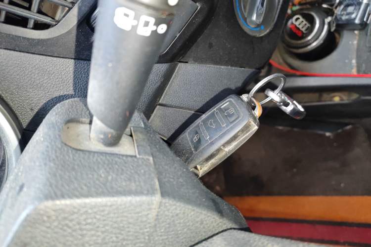 Used Dongfeng Aeolus AX3 2016 1.5L Manual ZhiKu Model
