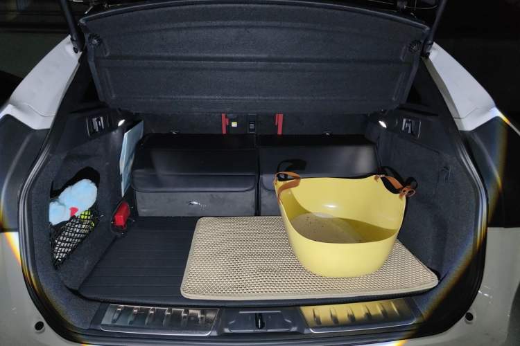 Used Jaguar F-PACE 2024 P250 R-Dynamic SE