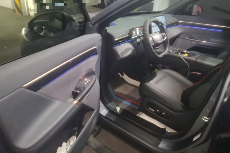 Used Dongfeng eπ eπ008 2024 210Max Range-Extended Version 6 Seats