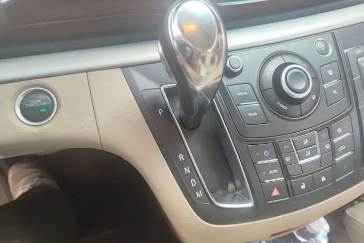 Used Buick GL8 2017 25S Luxury Version China V Standard Vehicle Key