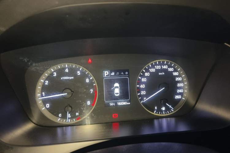 Used Hyundai Sonata 2015 1.6T GLS Smart Model Instrument Cluster