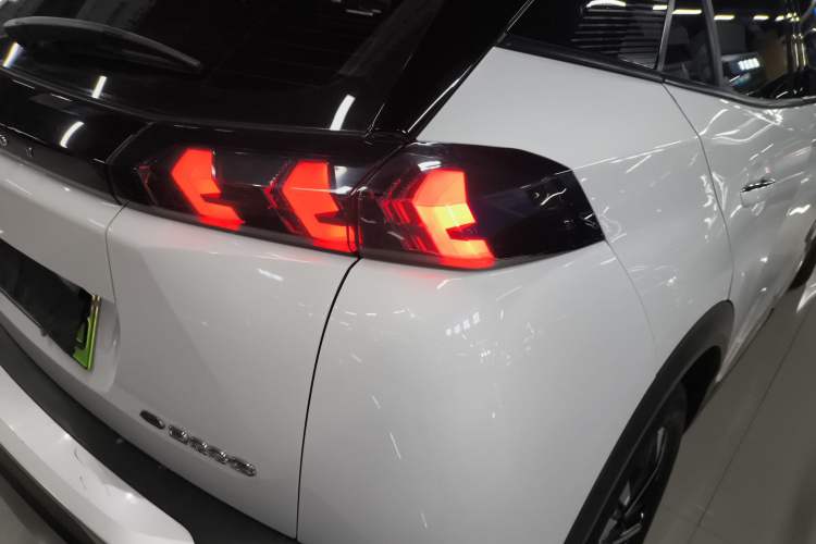 Used Peugeot e2008 2020 Fēngshàng Version