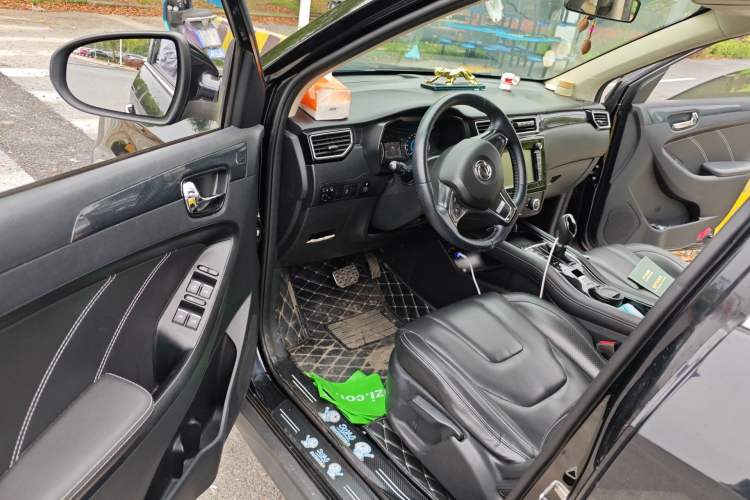 Used Dongfeng Fengon 580 2017 1.5T CVT Comfort Model
