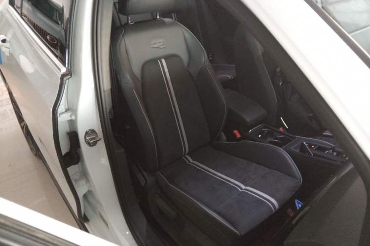 Used Volkswagen Golf 2021 280TSI DSG R-Line Right Front Seat