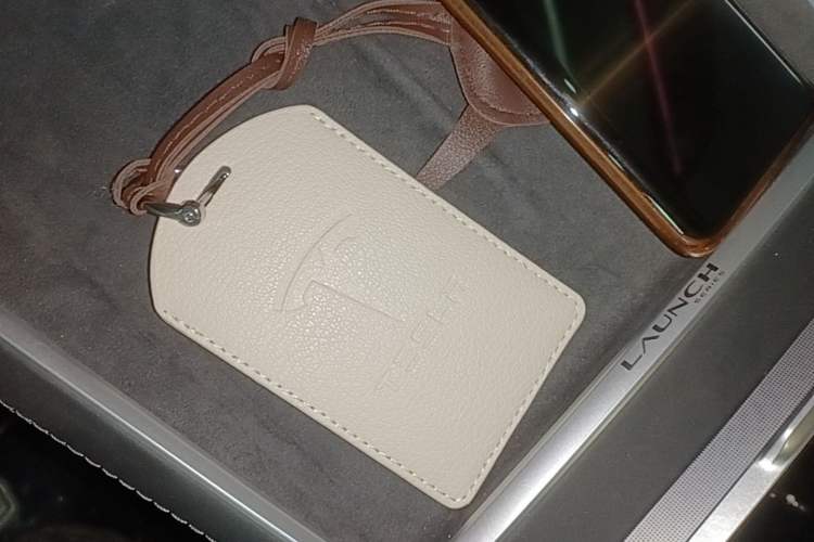 Used Tesla Model Y 2025 Rear-Wheel Drive First Edition