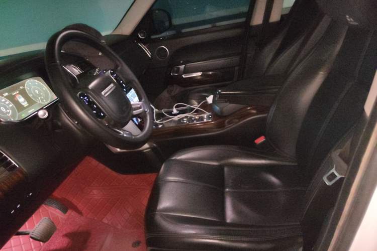 Used Land Rover Range Vogue 
