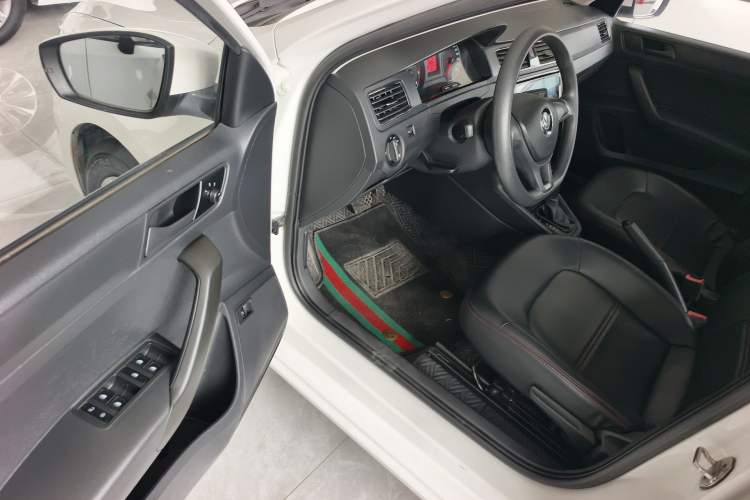 Used Volkswagen Santana 2021 1.5L Automatic Fashion Edition Driver Seat