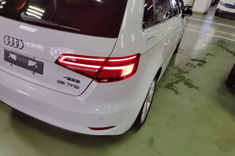 Used Audi A3 2018 30th Anniversary Edition Sportback 35 TFSI Ambition Model