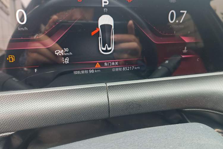 Used CHANGAN UNI-T 2021 1.5T Sport Edition Flagship Version Odometer Close Up