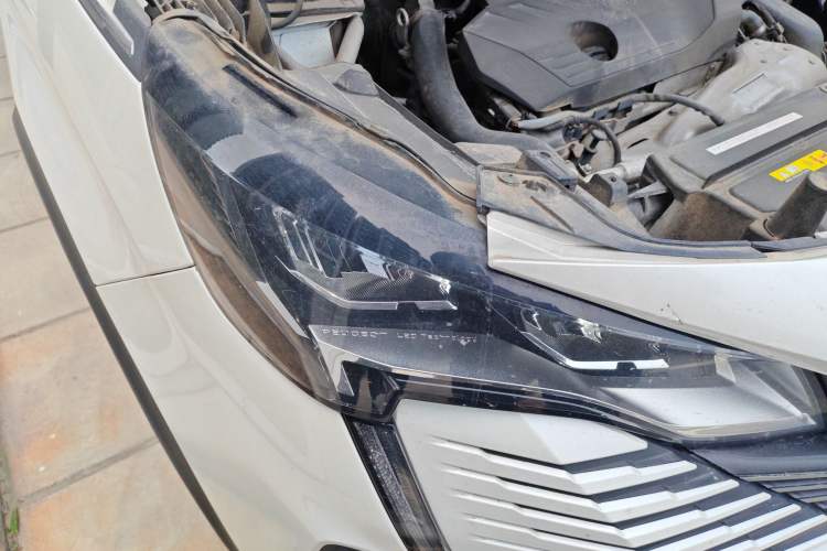 Used Peugeot 5008 2021 400THP 7-Seater Powerful Edition Right Front Headlight