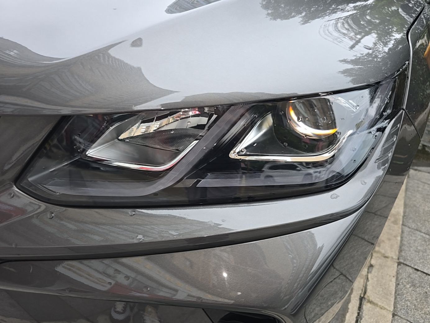 Geely Auto Coolray 2023 1.5T DCT Platinum Edition — снимка 8