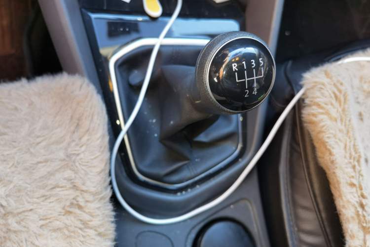 Used Jetta VS5 2019 280TSI Manual Entry-Level Model Gear Lever