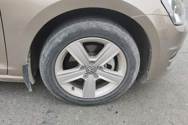 Used Volkswagen Golf 2014 1.6L Automatic Comfort Model
