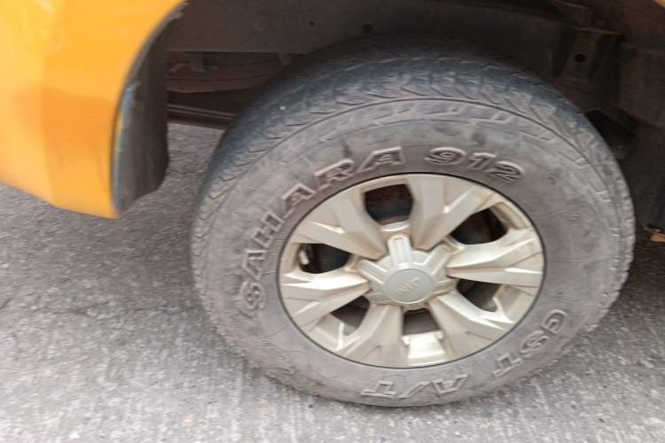 Used Isuzu JLM 2020 2.5T 4x4 Diesel Leading-Edge JE4D25Q6A China VI Standard Wheelbase – Ruimai S