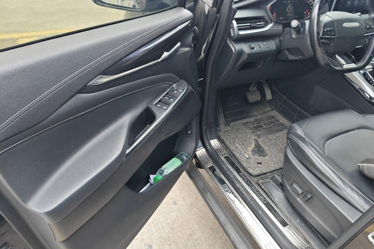 Used SAIC MAXUS G50 2019 1.5T Automatic Luxury Edition China V Standard
