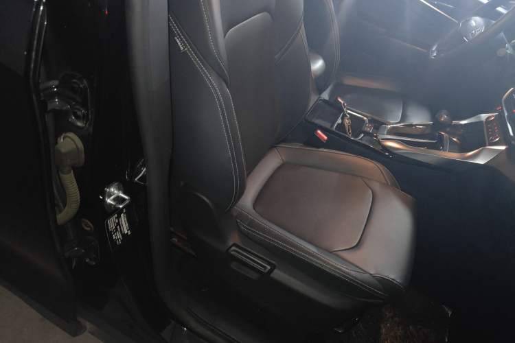 Used SAIC MAXUS G50 2022 1.5T Automatic Comfort Touring B