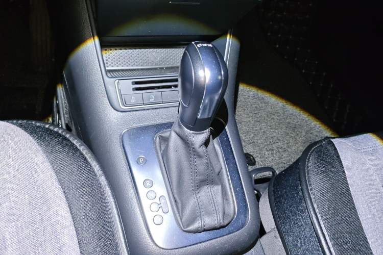 Used Volkswagen Tiguan 2017 300TSI Automatic Two-Wheel Drive Silk Road Luxury Edition
