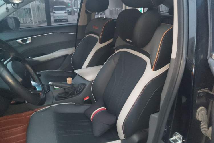 Used Baojun RC-6 2019 1.5T Manual 24-Hour Online Luxury Version