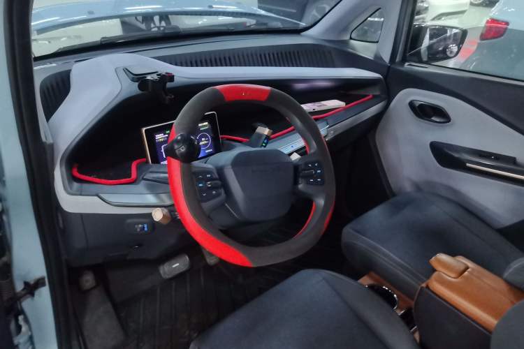 Used Wuling NAMMIEV 2021 Playful Model – High-Power Version Steering Wheel