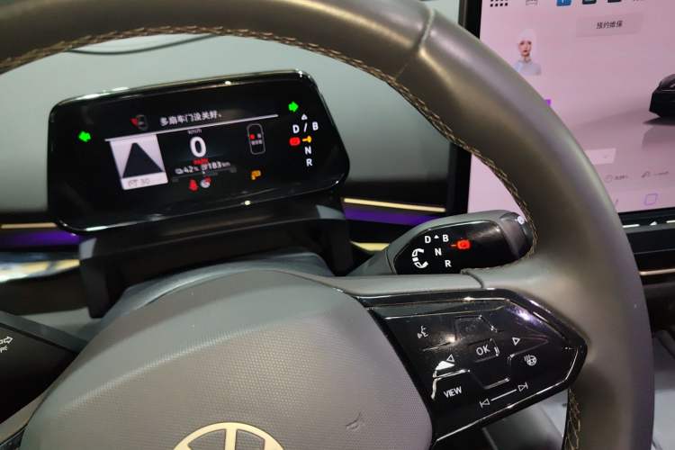 Used Volkswagen ID.UNYX 2024 Revised Pro Long-Range Version
