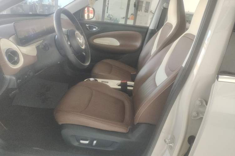 Used Wuling Bingo 2023 333 km Lingxi Connected+ Version Left Front Seat