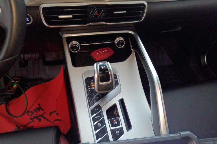 Used Geely Auto Coolray 2020 Facelift 240T DCT Hunter
