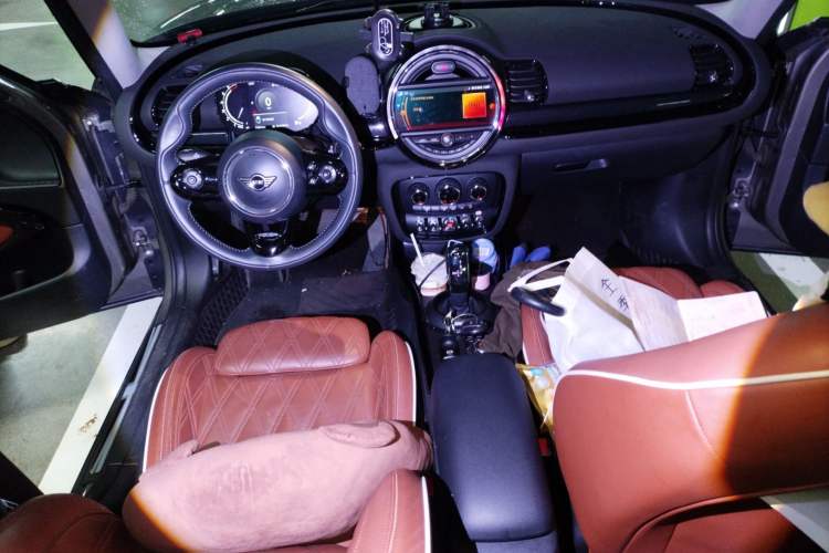 Used MINI Clubman 2019 1.5T COOPER Connoisseur Audio And AC Panel