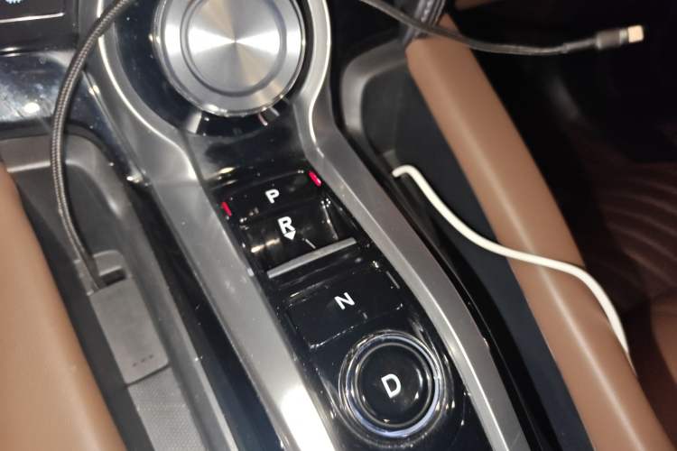 Used Acura CDX 2021 1.5T Two-Wheel Drive Deluxe Edition Gear Lever