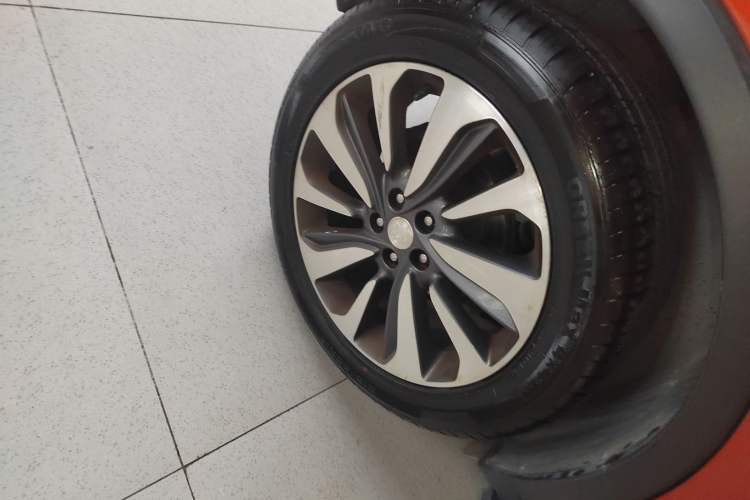 Used Buick Encore 2017 18T Automatic Two-Wheel Drive Urban Elite Model
