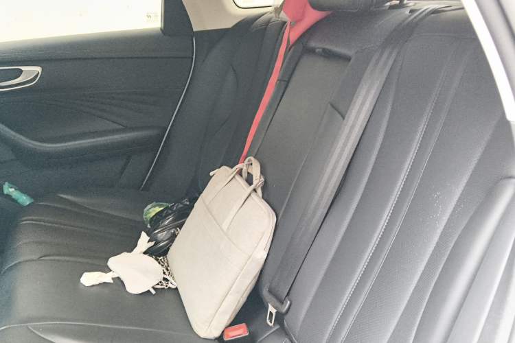 Used Roewe D7 2025 DMH 125km World Champion Edition