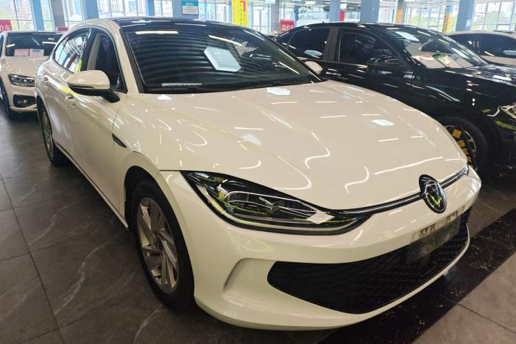 Used Volkswagen Lamando 2022 Lingdu L 280TSI DSG Spicy Edition
