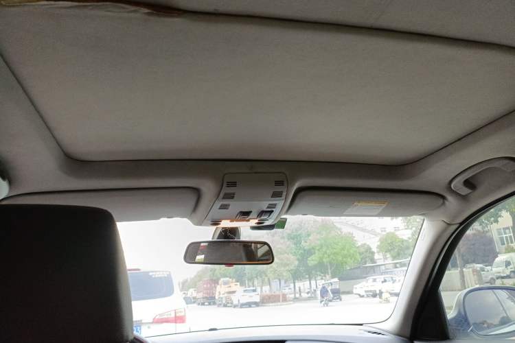 Used BMW X1 2010 sDrive18i Luxury Model