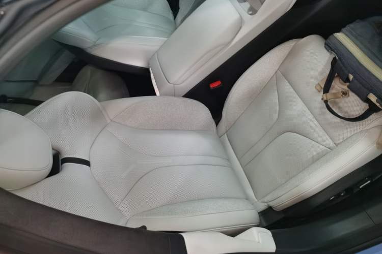 Used XPeng P7 2025 Model—702 Long Range Ultra