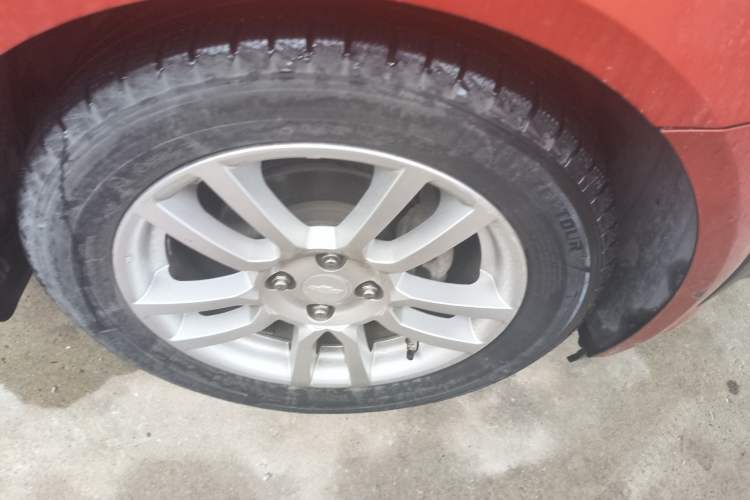 Used Chevrolet Aveo Sonic 2011 Hatchback 1.6L AT SX
