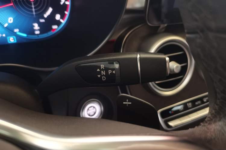 Used Mercedes-Benz GLC 2020 Facelift GLC 260 L 4MATIC Luxury Edition