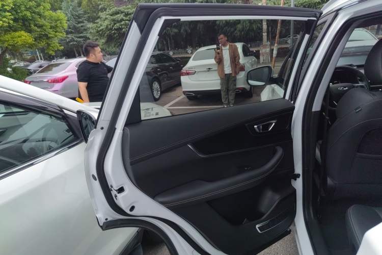 Used Chery Tiggo 8 2023 230TCI Automatic Advanced Edition