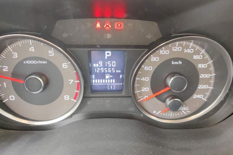 Used Subaru Forester 2014 2.0i Automatic Luxury Edition Odometer Close Up