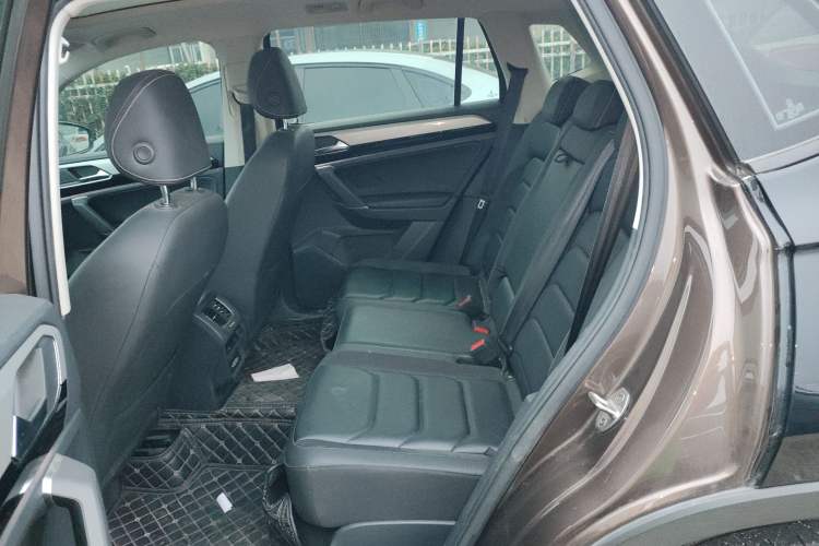 Used Volkswagen Tayron 2019 330TSI Two-Wheel Drive Luxury Model China VI Standard
