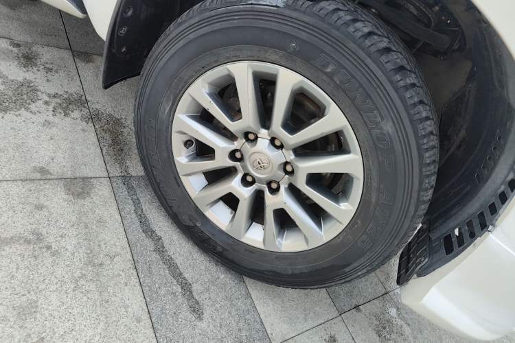 Used Toyota Prado 2019 3.5L Automatic TX-L Deluxe Edition with Rear-Mounted Spare Tire