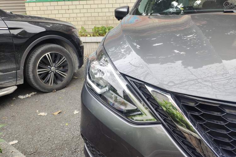 Used Nissan Sylphy 2024 Facelifted Three Classic 1.6XE CVT Comfort Edition Right Front Headlight