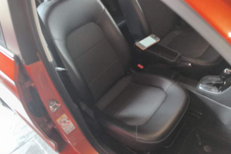 Used Volkswagen Santana 2015 Haval H6 1.6L Automatic Comfort Model Right Front Seat