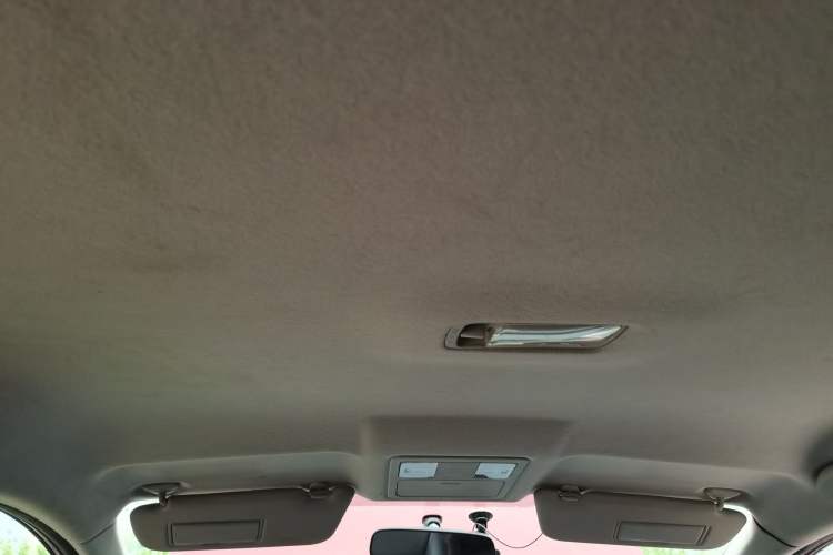 Used Nissan Tiida 2011 1.6L CVT Comfort Model