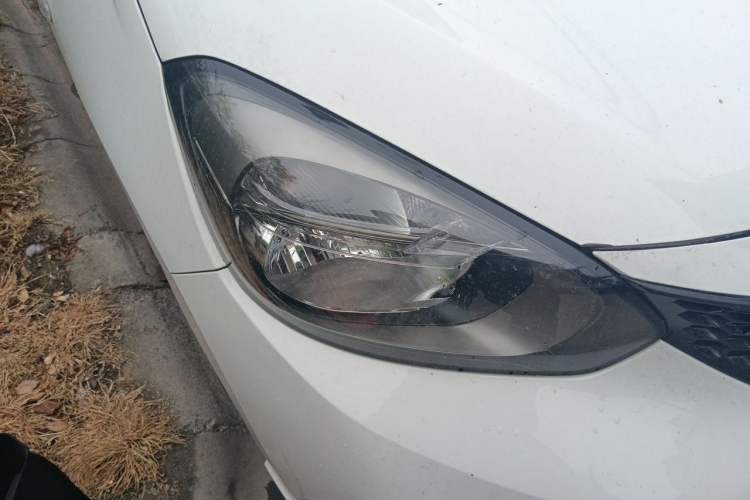 Used Honda Fit 2021 1.5L CVT Trendy Edition Right Front Headlight