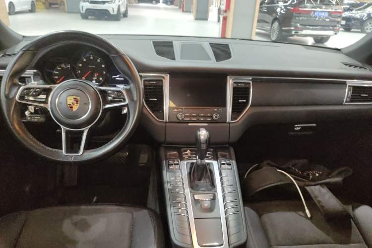 Used Porsche Macan 2017 Macan 2.0T