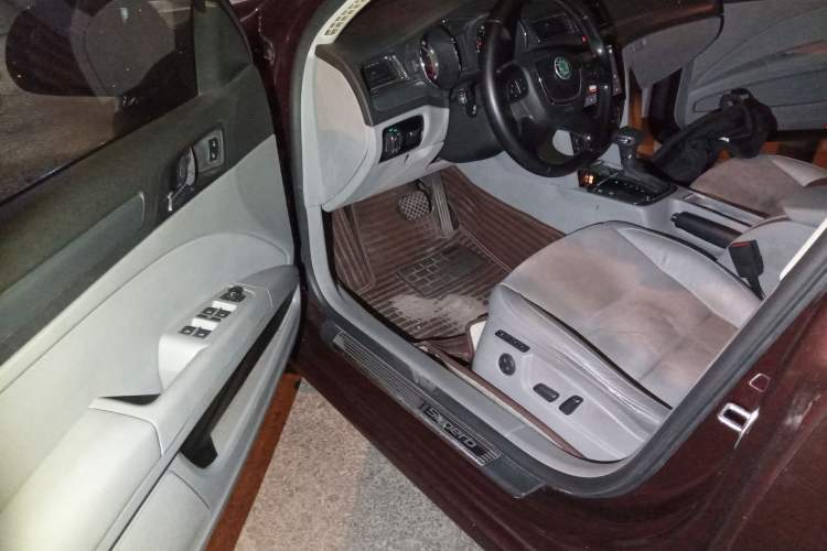 Used Skoda Superb 2009 2.0 TSI Automatic Luxury Edition
