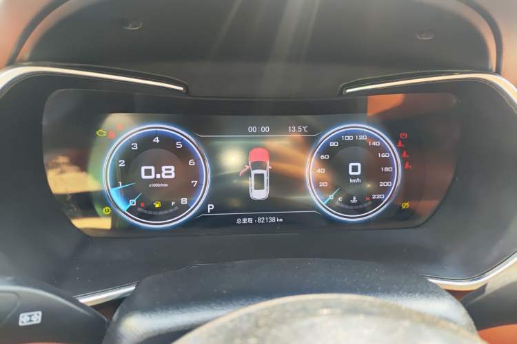 Used Zotye T500 2018 1.5T Automatic Smart Connected Prestige Model Instrument Cluster