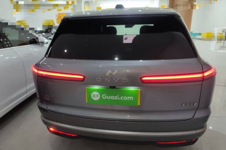 Used ONVO Luxeed L90 2025 Model—Ultra Six-Seater Version