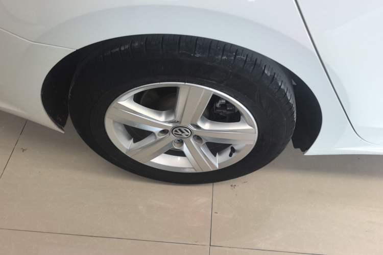 Used Volkswagen Lamando 2019 230TSI DSG Fashion Edition China VI