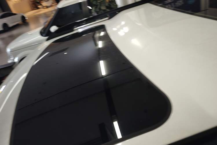 Used Land Rover Discovery 2016 3.0 SC Obsidian Black Heritage Edition SE